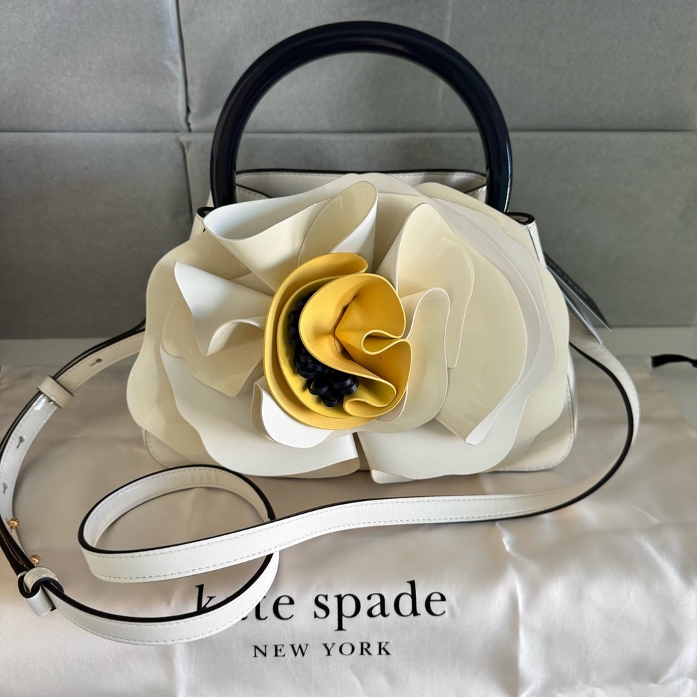 Authentic Kate Spade Flora Patent Leather 3D flower Satchel Bag